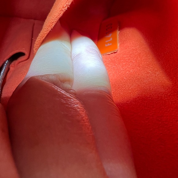 🧡🧡Louis Vuitton Alma Pm Epi Leather with crossbody strap 🧡🧡 - Picture 3 of 11